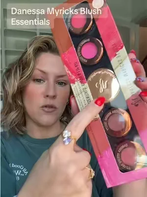 @DanessaMyricksBeauty #danessamyricksbeauty #danessamyricksyummyskin #texturedskinmakeup #blurringblush #soldout 