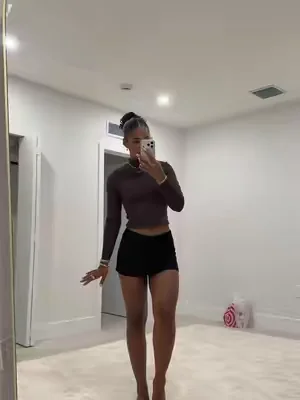 Staple skirt