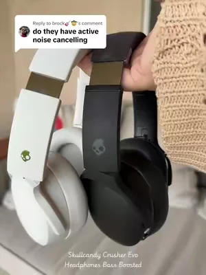 Replying to @brock🎸🤠  Skullcandy Crusher ANC2 vs SkullCandy Crusher Evos #skullcandy #basshead #DealsForYouDays #tiktokshopcreatorpicks #SummerWins 