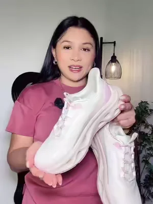 #shoes #tiktokshopcreatorpicks #walkingshoes #dealsforyoudays 