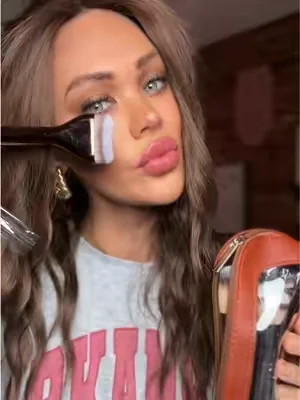 #makeupbrushes #makeup #travel #dealsforyoudays #beautyproducts 