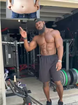 I use the FLYBIRD Ab Workout Equipment for quick, structured core workouts at home. Adjustable resistance, guided movement, and a foldable design make it easy to train abs and obliques consistently without taking up much space. Ten minutes a day fits into almost any schedule. @FED Fitness_FEIERDUN @Flybird-Alyce  #FLYBIRD #AbWorkoutMachine #HomeGymEquipment #CoreTraining #dealsforyoudays 