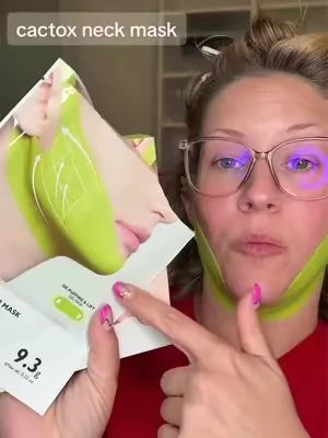 @Dr.Melaxin #drmelaxinskincare #drmelaxin #koreanskincareproducts #neckmask #turkeyneck 