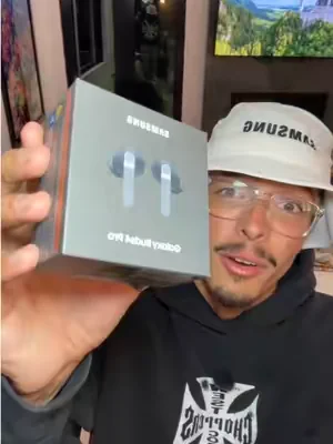 Already obsessed with my new Buds4pro’s !  #samsung #samsunggalaxy #tiktokmademebuyit #galaxybuds4pro #earbuds  @Samsung @Samsung US 