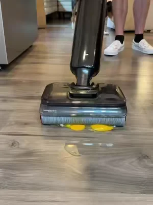 Vacuums and mops at the same time, handles wet and dry messes, and the anti-tangle brush means you’re not constantly cutting hair out of the roller. #dreame #cleaninghacks #petowner #vacuummop #dealsforyoudays 