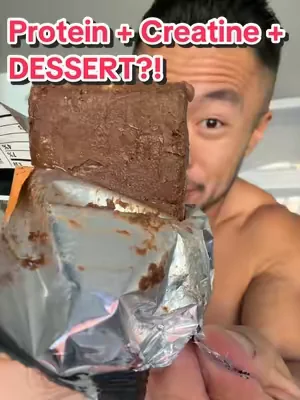 These Protein Creatine Bars from @JiMMYBAR Functional Protein are legit better than some desserts out there. AND you get the macros! #proteinbar #creatine #workout #gym #jimmybar 