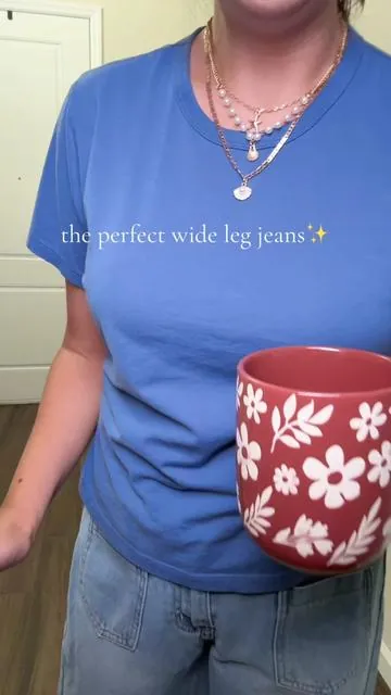 I cannot get over how perfect these jeans are👖 #tiktokshopfashion #womensjeans #widelegjeans #widelegdenim #tiktokshopcreatorpicks 