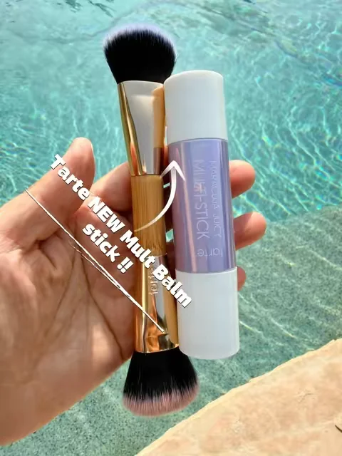 New from Tarte Cosmetics Blush & Cream Bronzer all in one. So creamy and pigmented! @tarte cosmetics #blush #bronzer ##tarte #tartecosmetics 