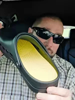 As a Marine, I wish I had something like these years ago. Back then it was train harder, push harder, and keep moving. Now I realize recovery is part of performance. These VKTRY Recovery Clogs have become the first thing I put on when the boots come off. #VKTRY #RecoveryFootwear #RecoverToReload #AthleteRecovery #SportsRecovery  Results may vary, this is not medical advice! Price may vary depending on price at time of viewing and coupons available.