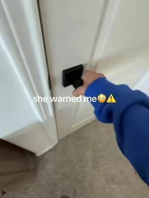 A parents worst nightmare! Safe than sorry for sure #huglock #doorlock #childproof #toddlers #tiktokshopcreatorpicks 