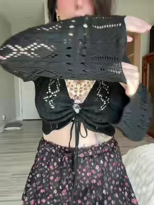 I love this little layering piece  #boho #bohovibe #bohofashion #coverarms 
