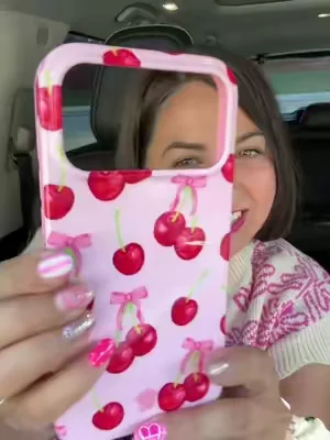 The cherries are a vibe!! @velvetcaviar #creatorsearchinsights #tiktokshopcreatorpicks 