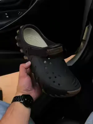 #coolcrocs #crocsechoro #fashion 