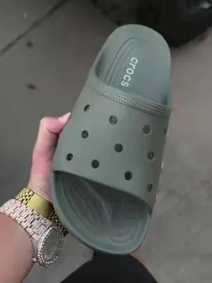 Now these are a 10/10🔥🔥 @Crocs #dealsforyoudays #tiktokshopcreatorpicks #summerwins #crocs 