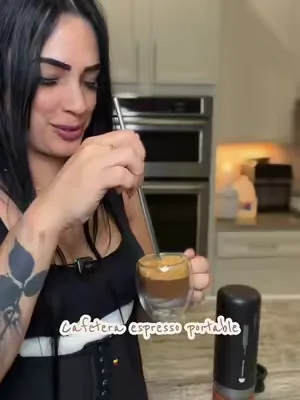 Cafetera espresso portable #portablecoffeemachine #fanttik #tiktokshopcreatorpicks #espresso 