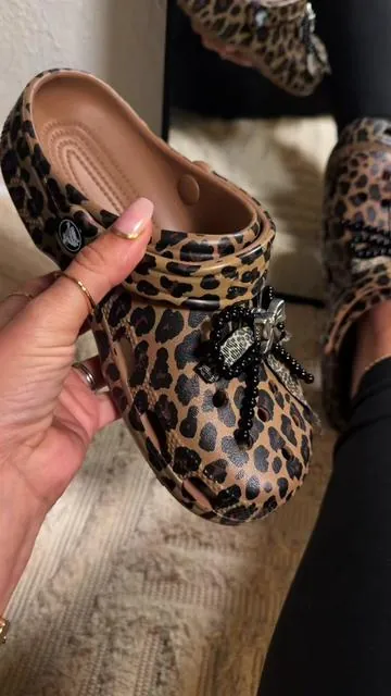 #dealsforyoudays #crocssuperbrandday 