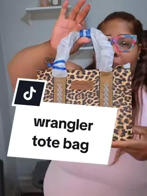 it's calling my name #wrangler #wranglertotebags #totebag #DealsforyouDays #SummerVibes 