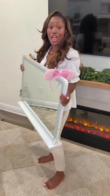 Finally, a elegant affordable mirror 