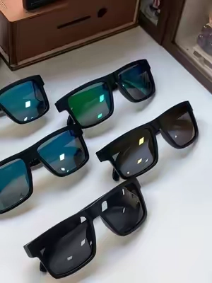 #summerglasses #polarizedsunglass #menssunglasses #sunnyday #sunprotection 