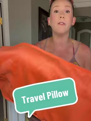 This travel pillow means I never have to sleep on a crappy pillow at a hotel ever again @Cushion Lab #pillow #travelpillow 