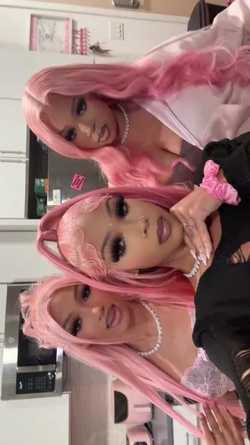 can't get enough of pink @Kya Janay @niayla.lenorah1 👩🏽‍❤️‍💋‍👩🏽. @Cute Bein Hair Shop #fyp #viral #matchingwigs #pinkhair #pinkstyle 