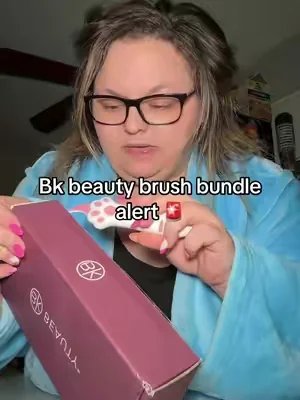 This is the way to build a collection for sure #bkbeautybrushes #bkbeauty 