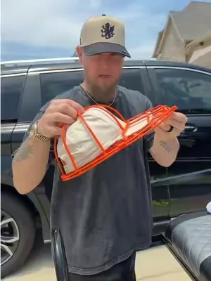 This gunna save me so much money… #hat #laundryhack #homehacks #homeessentials #dealsforyoudays 