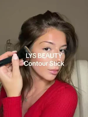 someone tell me good contour placement cause idk what i’m doing but this thing is great #makeup #bronzer #contour #dealsforyoudays #makeuphacks 