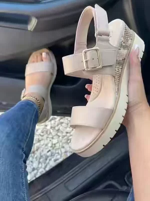 The product is in the cart, my dear friends. #sandals #womensandals #sandal #sandalseason #sandalsforwomen 