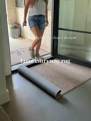 Step in clean, stay clean ✨ #summerwins #dealsforyoudays #Summervibes #rug #washablerug 