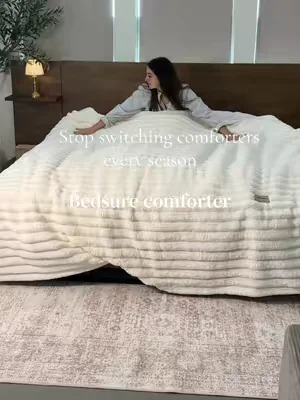 Cozy or lightweight? You don’t have to choose #summervibes #dealsforyoudays #summerwins #comforter #bedsure 