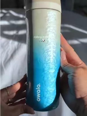 so lucky I caught the restock! @Owala #owala #owalawaterbottle #beachvibes #summerwins #dealsforyoudays 