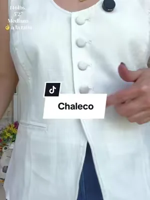 El chaleco que convierte cualquier outfit en un look elegante y sofisticado. ¡Un básico imprescindible para esta temporada! ✨ #dealsforyoudays #fashiontiktok #SummerVibes #fashionfinds #outfitinspo 