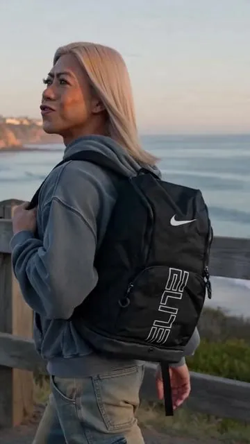 @D&D Designs & Dance - 🛍️ 🛒  traveling to the beach using her new  Nike Varsity Elite Backpack, from StockX #aicast #elite #travel 