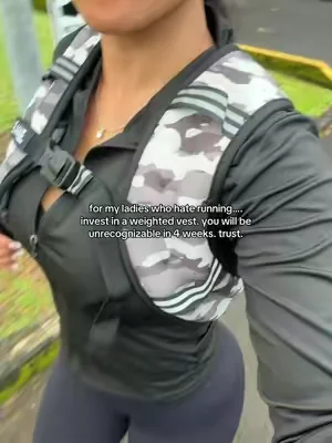 Easiest way to get snatched 🙌🏽💪🏽 weighted walking. #weightedvest  #fitnessgear #DealsForYouDays #tiktokshopcreatorpicks #creatorsearchinsights 