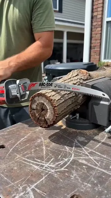 #EZARC #SawzallBlade #WoodCutting #TreeTrimming #YardWork