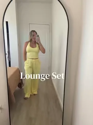 Cozy matching lounge sets are the best! #dealsforyoudays #loungeset #twopieceset #summerwins #loungewearstyle 