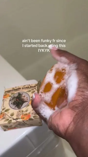 ITS A DEODORIZING SOAP. #soaptok #dealsforyoudays #summerwins #tiktokmademebuyit 