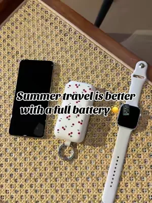 Summer travel is better with a full battery. ☀️📱#powerbank #traveltips #dealsforyoudays #summerwins #rorry 