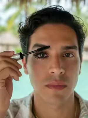 #dealsforyoudays #SummerWins #eyelashes #mascara #makeup 
