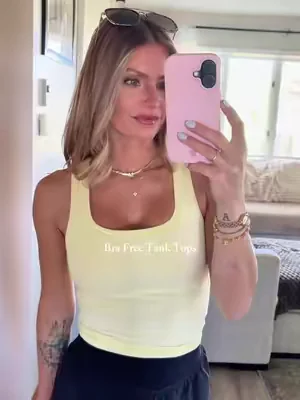 Wearing XS 5”0 105 30D #summertanktops #tanktop #croptop #workouttop #affordablefashion 