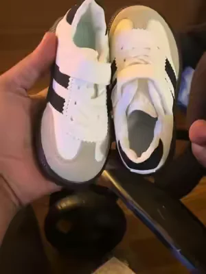 Excuse my baby’s foot 😂🤭 #kidshoes #toddlermom #shoesforkids #momtok #fyp 