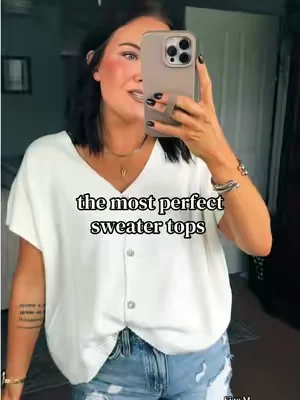 SOOO many colors to choose from! #dealsforyoudays #sweatertop #lightweightsweater 