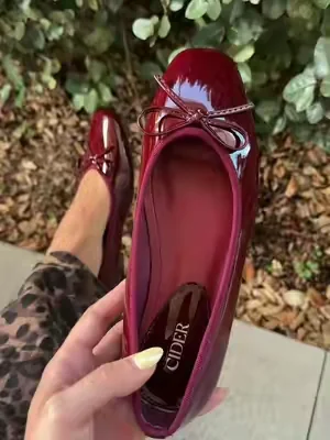 Cider made such a beautiful red ballet flat! Perfect Mary Jane flat for the fall and holiday szn 🍒✨😮‍💨 #cider #maryjanes #maryjaneshoes #balletflats #balletshoes 