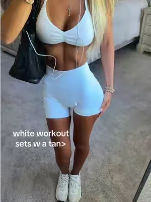 & not see through at all!  #outfitinspo #tiktokshopcreatorpicks 