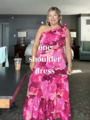 YELLING at you to go buy this maxi dress because it’s THAT GOOD 🤩 #fyp #fypシ #dealsforyoudays #TikTokFashion 