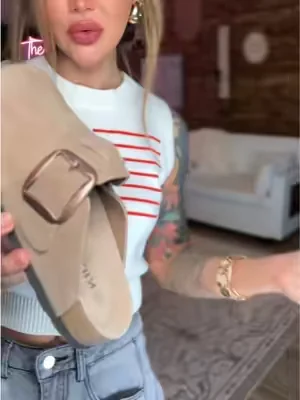 #clogs #dealsforyoudays #womensshoes #suede #shoeshopping 