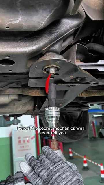If I told you this tool can even easily remove stripped bolts, wouldn't that blow your mind? No more carrying around a heavy toolbox everywhere. This one does it all. It's the all-in-one universal socket every garage needs in 2027. #fathersdaygift #lifehack #musthaves#tooltok #mechanicsoftiktok 