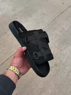 #dracoslides #fashion #streetwear 