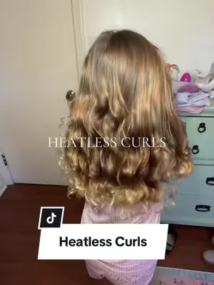 I’ve officially been converted to heatless curls. 🤍 This Kitsch curling headband is so much more comfortable than the versions I’ve tried before. We start with slightly damp hair, wrap the front pieces around the headband first, sleep in it, and wake up with soft curls that last for days. No heat damage, no rushing with a curling iron in the morning. If you’ve been wanting an easier hair routine, this one is definitely worth trying. #TikTokShop #Kitsch #HeatlessCurls #HairTok #EasyHair   